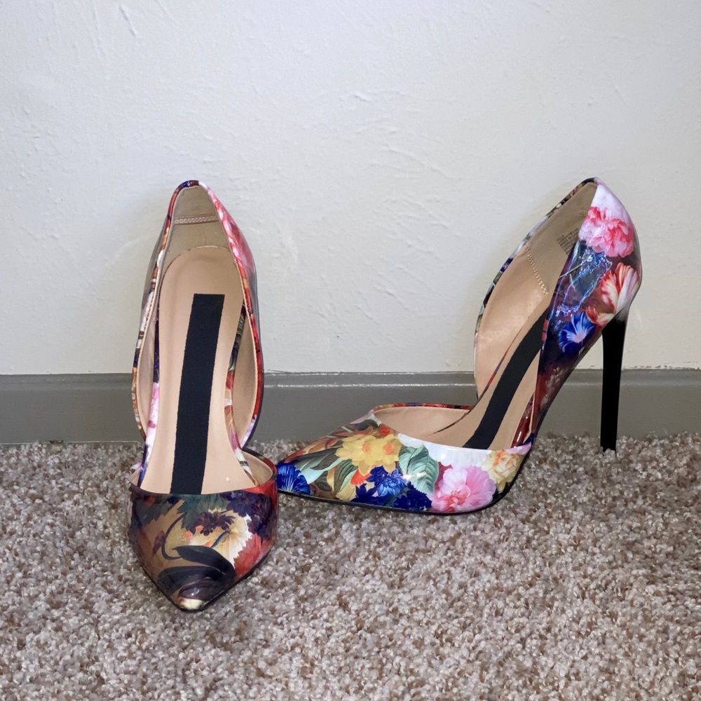 Floral pumps